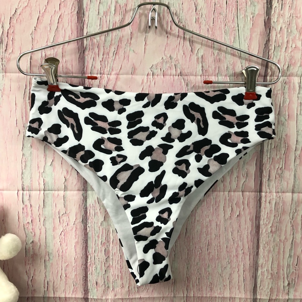 Leopard Print Bikini Bottom sz L NWOT - Picture 2 of 6